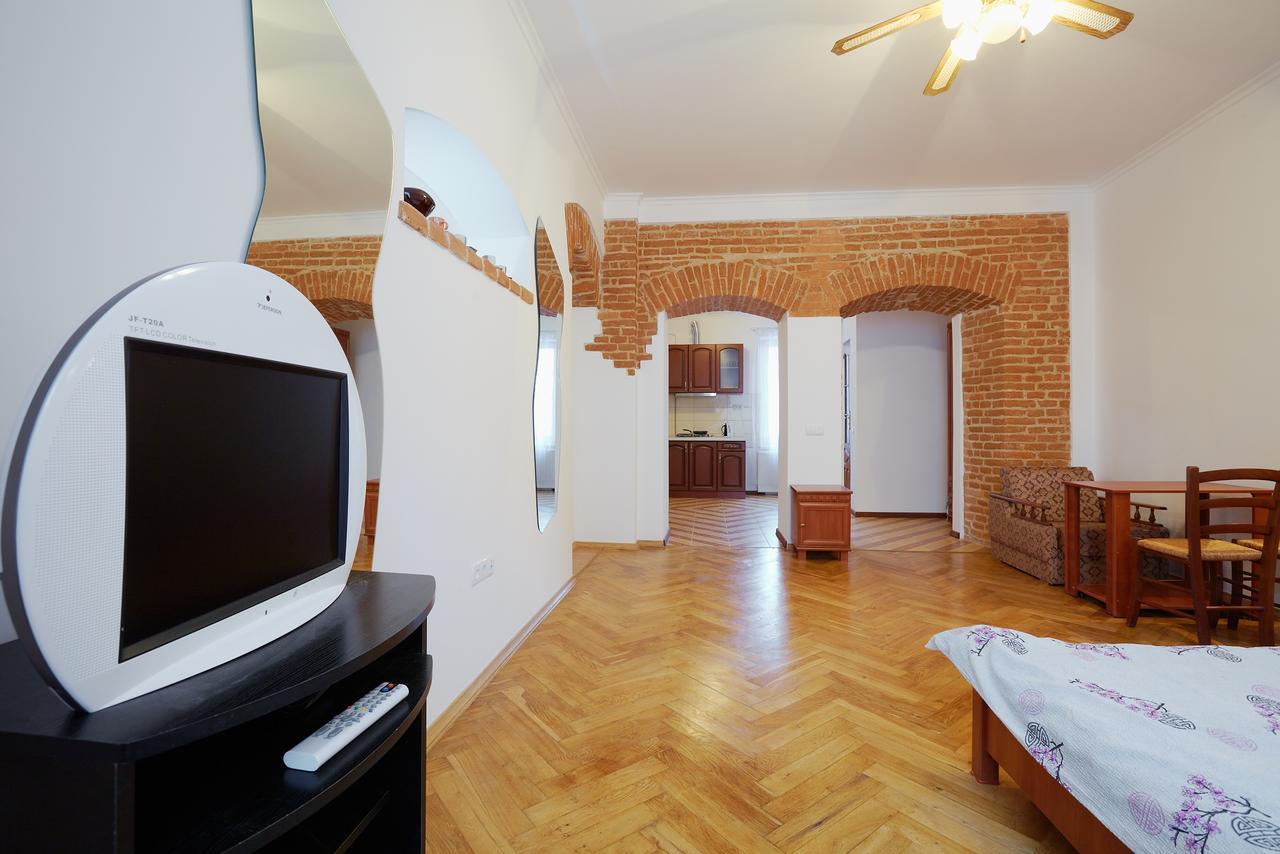 Apartment On Staroyevreiska,5 Lviv Exterior photo